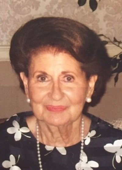 Evangeline Karikas